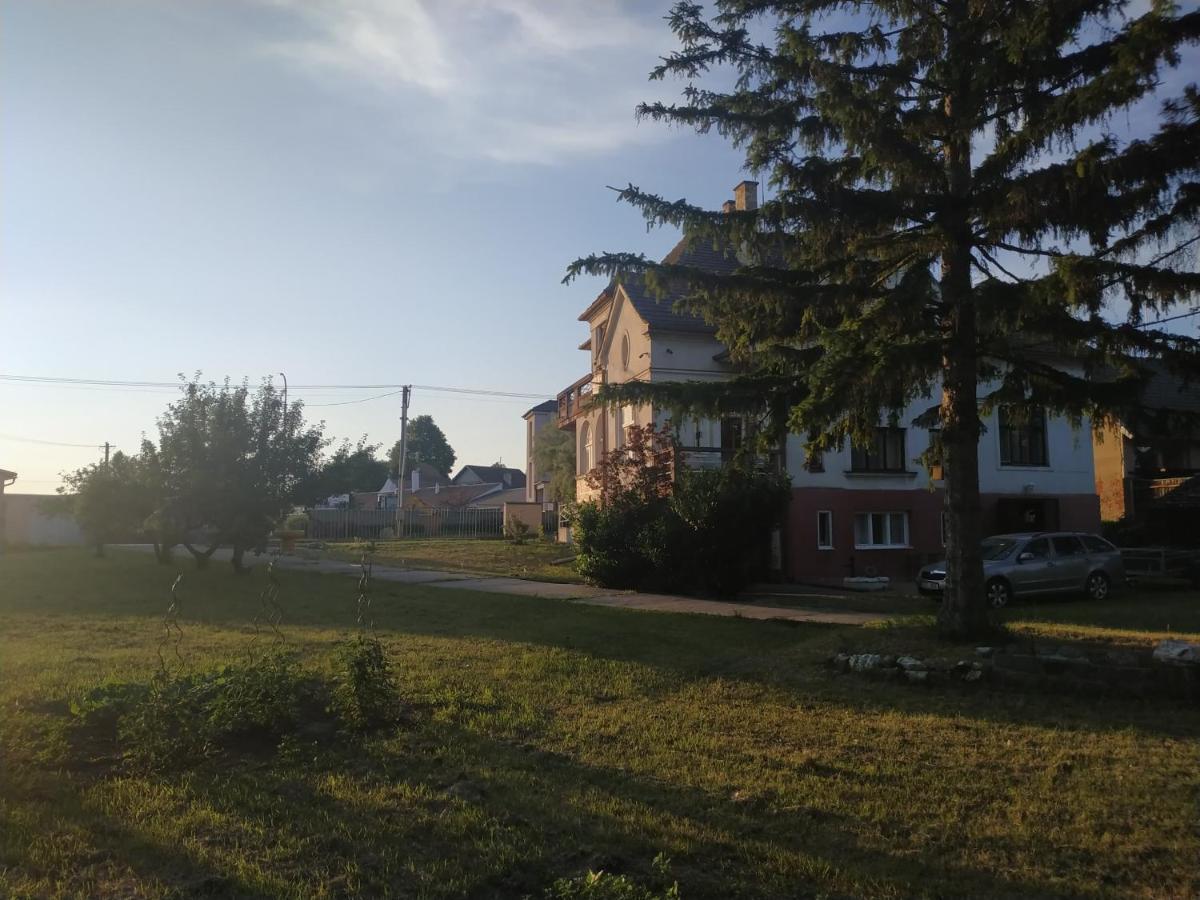 Гостевой дом U Nas Ve Vile Cejc Экстерьер фото